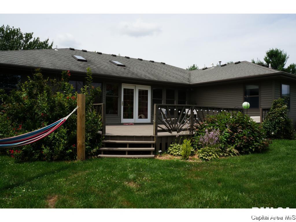 6040 Iron Bridge Road Chatham, IL 62629 - Photo 1 of 33