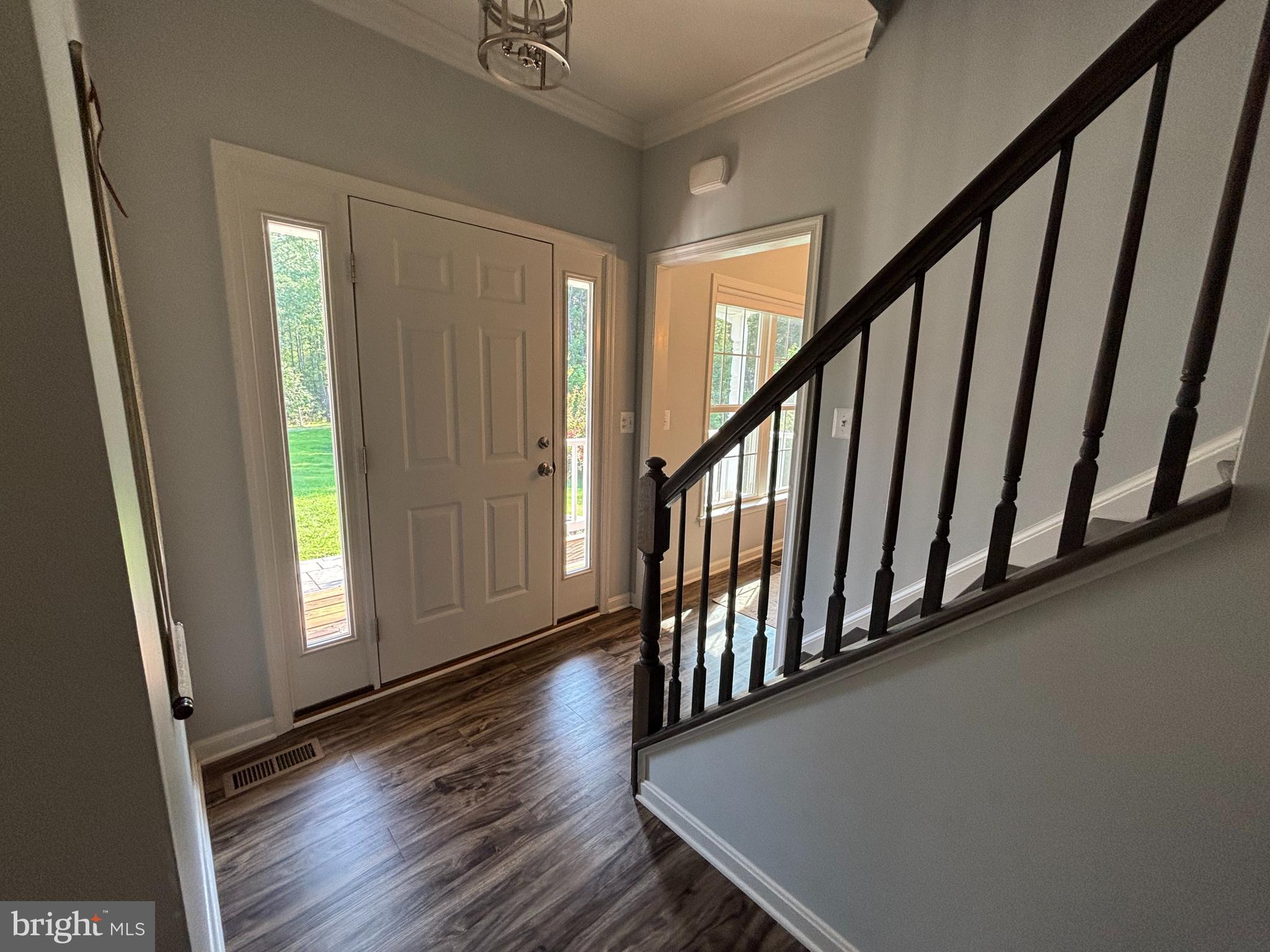 16209 Round Hill Road King George, VA 22485 - Photo 8 of 47