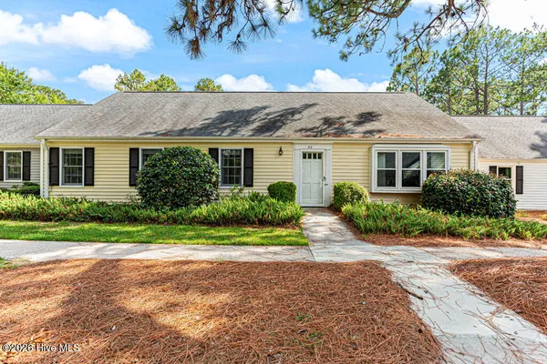 $300,000 | 42 Village Green Circle, Southern Pines, NC 28387