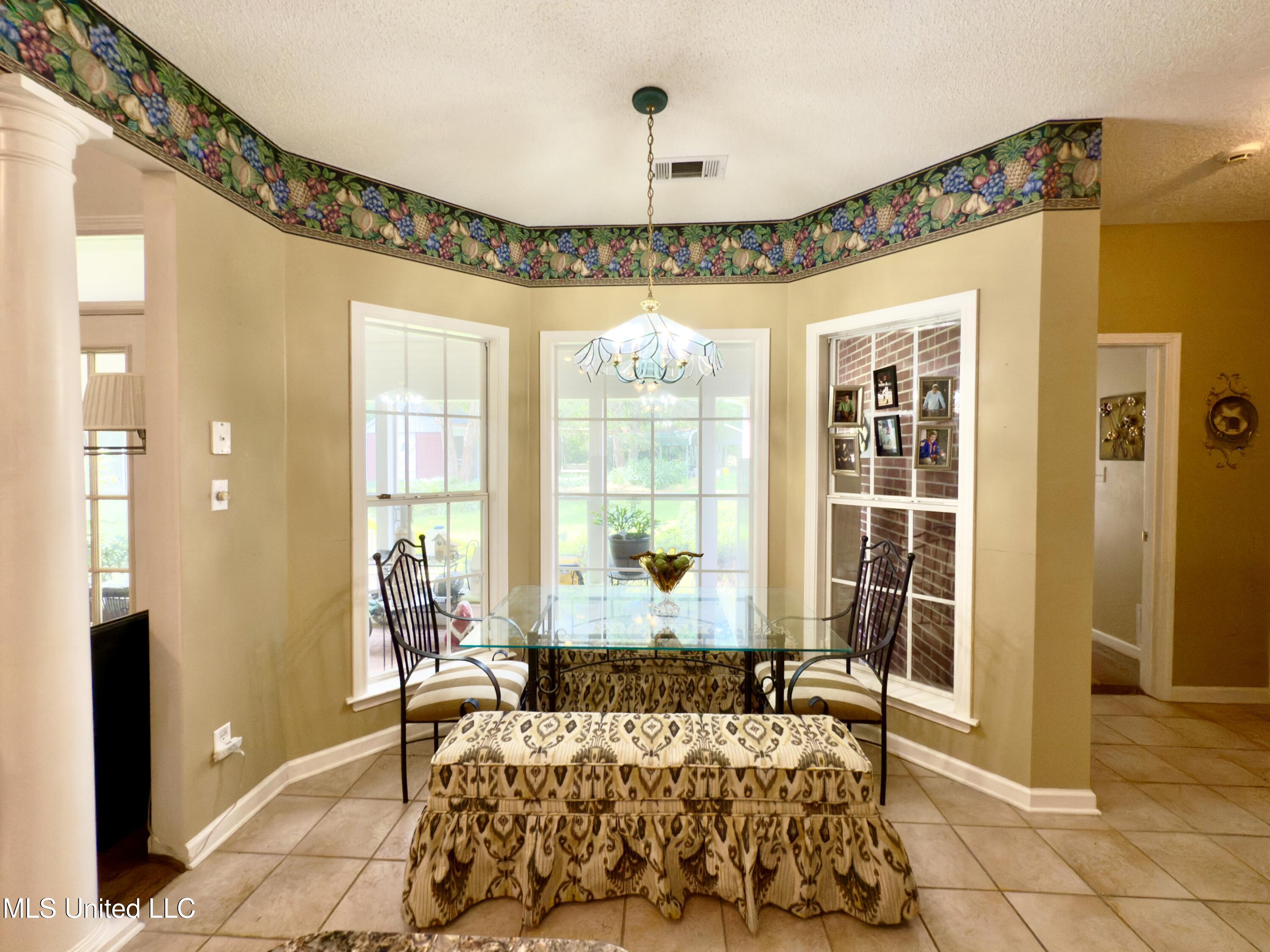 19 Peel Lane Holly Springs, MS 38635 - Photo 12 of 27 Breakfast Nook