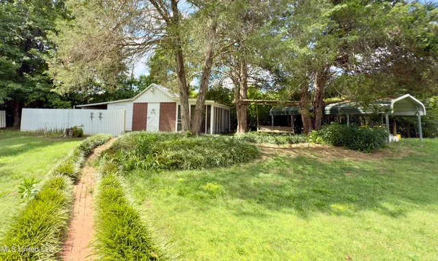 $405,000 | 19 Peel Lane, Holly Springs, MS 38635