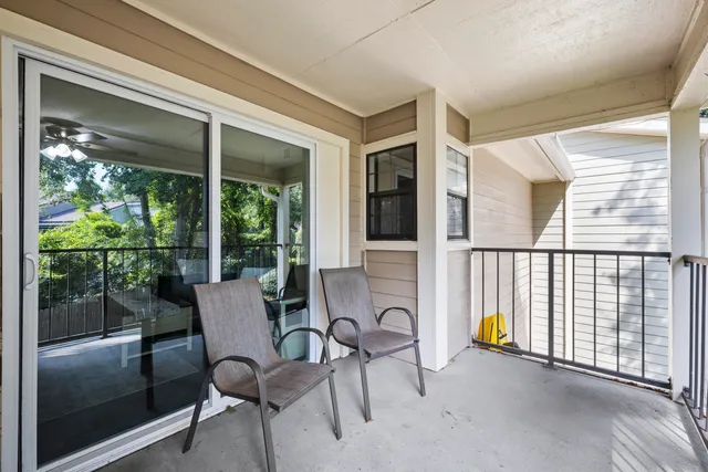 $359,000 | 1866 Montclair Drive, Unit 1866C, Mount Pleasant, SC 29464