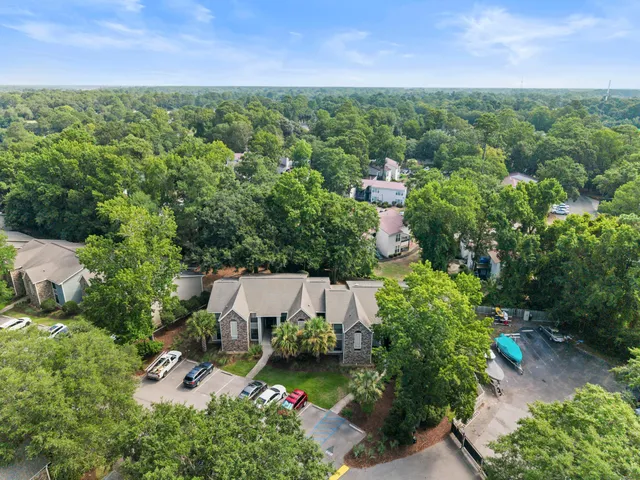 $359,000 | 1866 Montclair Drive, Unit 1866C, Mount Pleasant, SC 29464