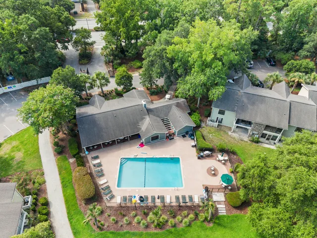 $359,000 | 1866 Montclair Drive, Unit 1866C, Mount Pleasant, SC 29464