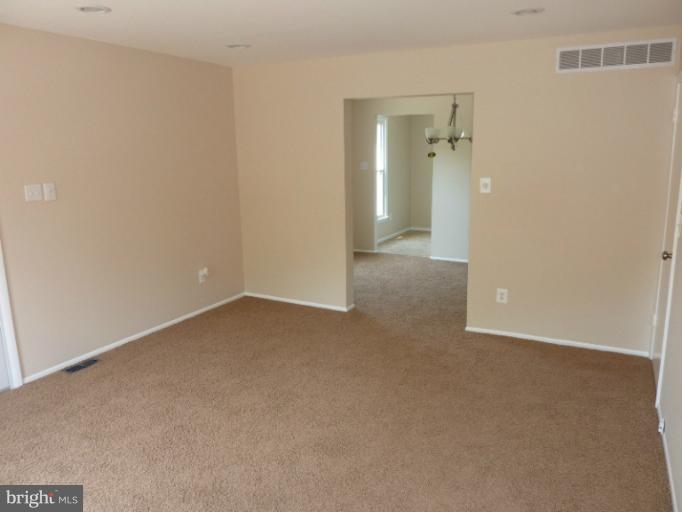8300 Stillmeadow Road, Unit 1A Baltimore, MD 21236 - Photo 12 of 25 Living Room