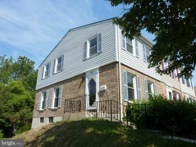 8300 Stillmeadow Road, Unit 1A Baltimore, MD 21236 - Photo 3 of 25 Exterior (Side view)