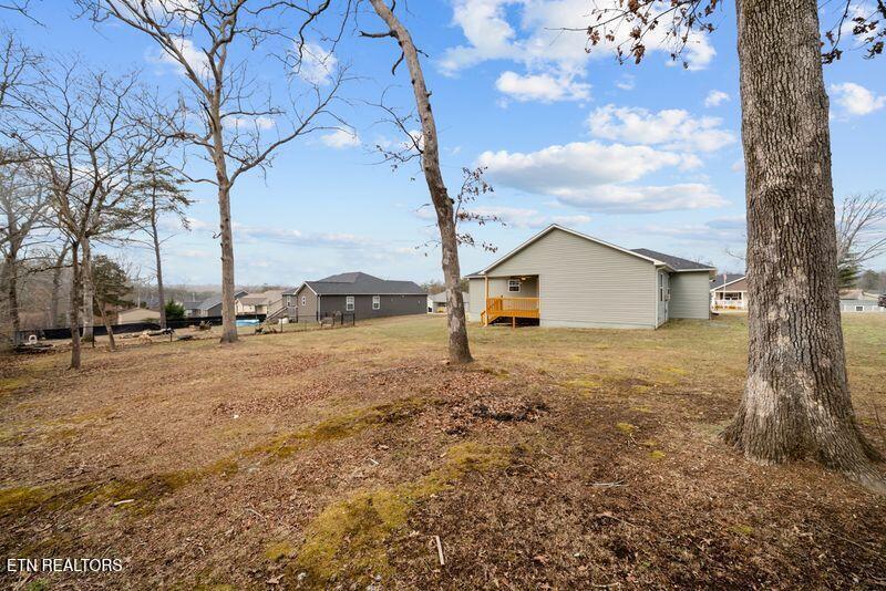 13 Patrick Drive Crossville, TN 38555 - Photo 36 of 44 EGqXBfMA