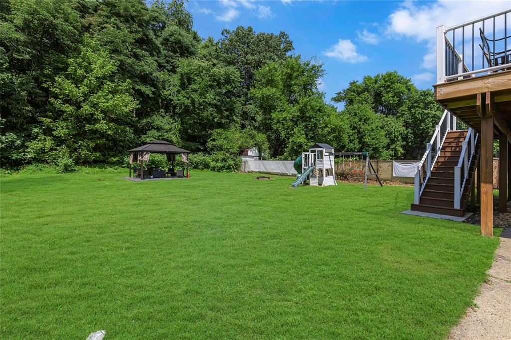 1102 Queens Mill Road Aliquippa, PA 15001 - Photo 22 of 27