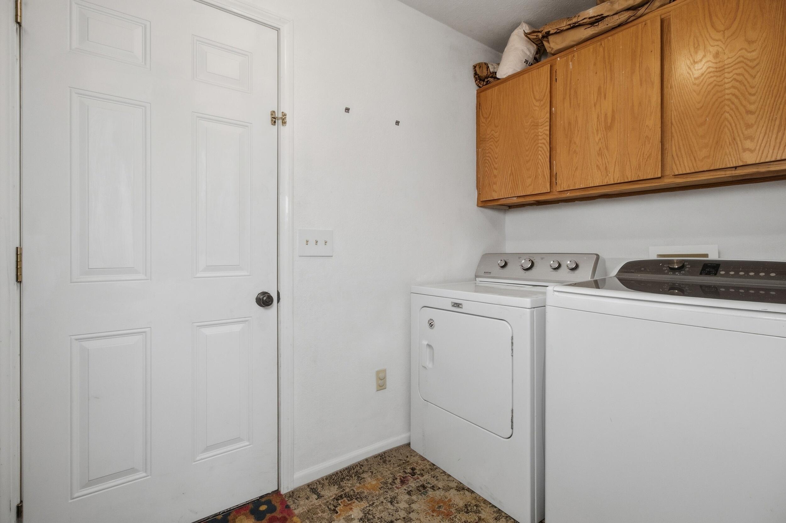700 Robin Road Mountain Grove, MO 65711 - Photo 16 of 32 Laundry/Med room