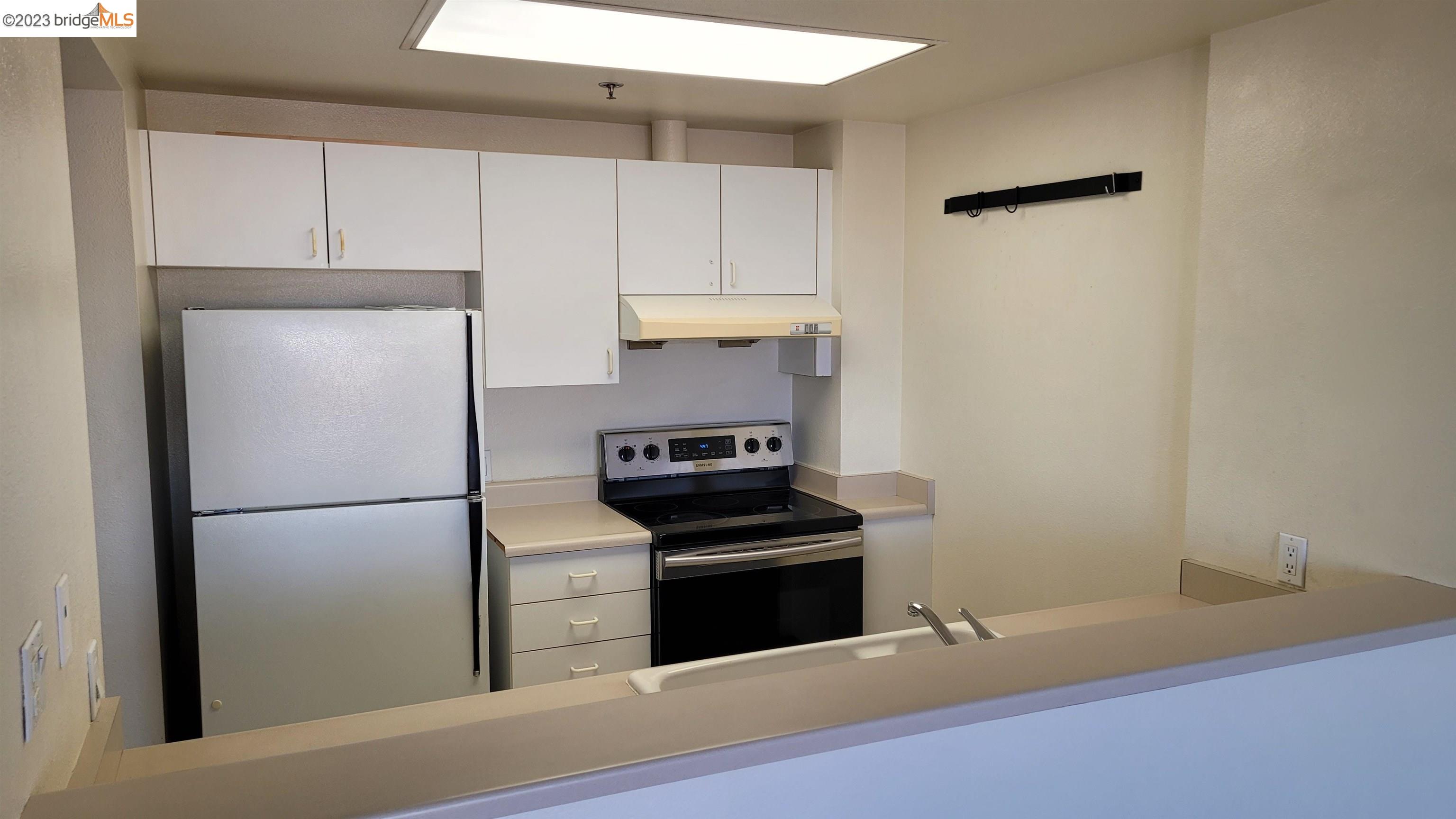 989 Webster Street, Unit 351 Oakland, CA 94607 - Photo 18 of 31