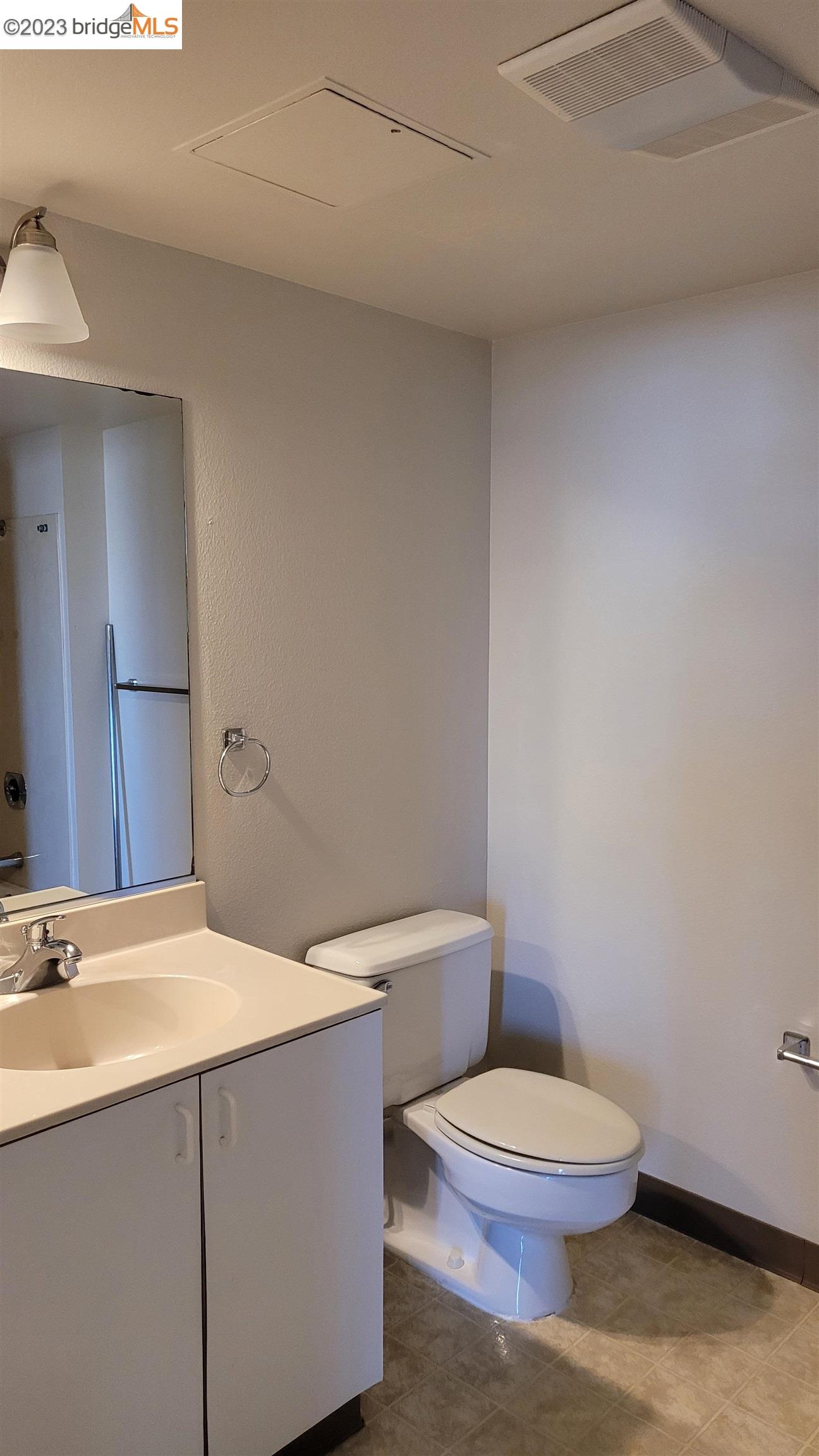 989 Webster Street, Unit 351 Oakland, CA 94607 - Photo 26 of 31