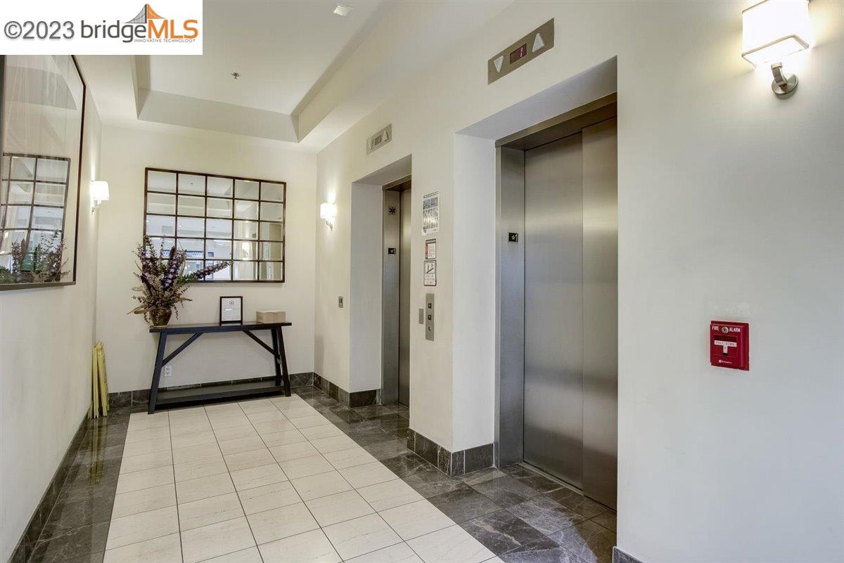 989 Webster Street, Unit 351 Oakland, CA 94607 - Photo 4 of 31