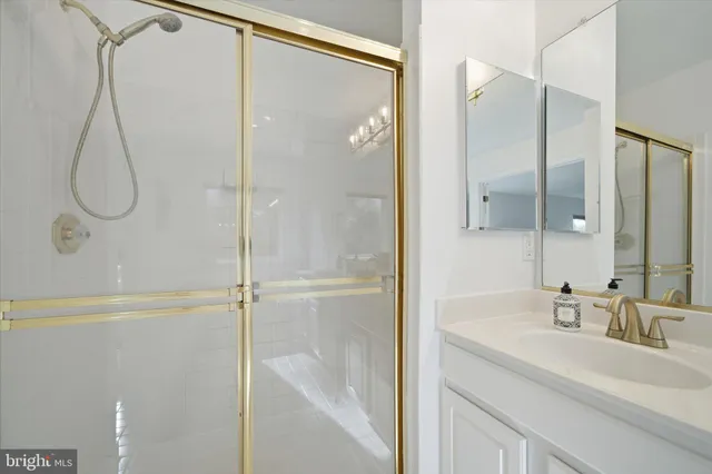 $1,150,000 | 3116 White Daisy Place, Fairfax, VA 22031