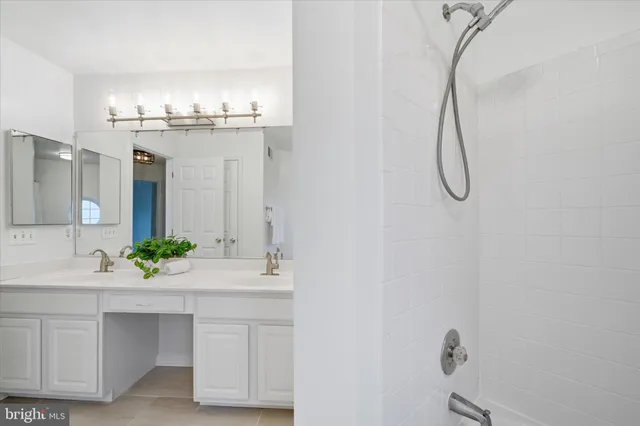 $1,150,000 | 3116 White Daisy Place, Fairfax, VA 22031