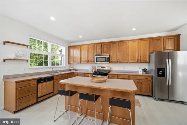 $1,150,000 | 3116 White Daisy Place, Fairfax, VA 22031