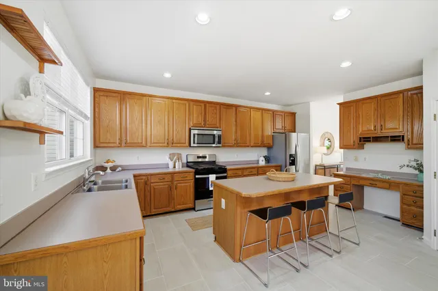 $1,150,000 | 3116 White Daisy Place, Fairfax, VA 22031