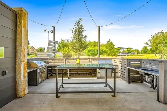 $1,975 | 7640 Parade Drive, Aubrey, TX 76227