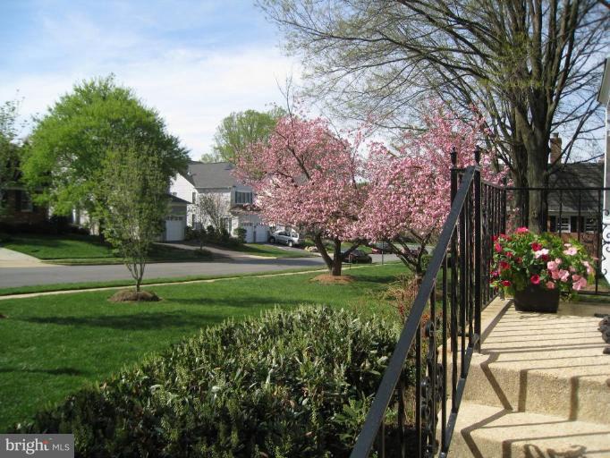 1201 Colonial Road McLean, VA 22101 - Photo 22 of 25 Street View