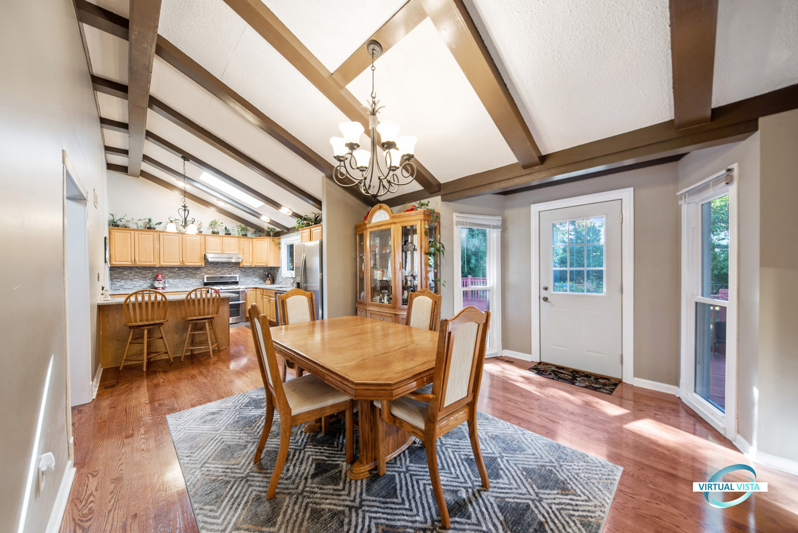 305 Geneva Road Glen Ellyn, IL 60137 - Photo 23 of 28