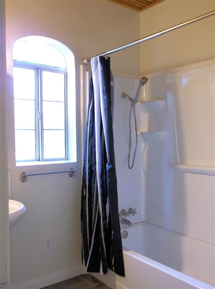 1244 Barnett Road Ramona, CA 92065 - Photo 11 of 18 Remodeled bathroom