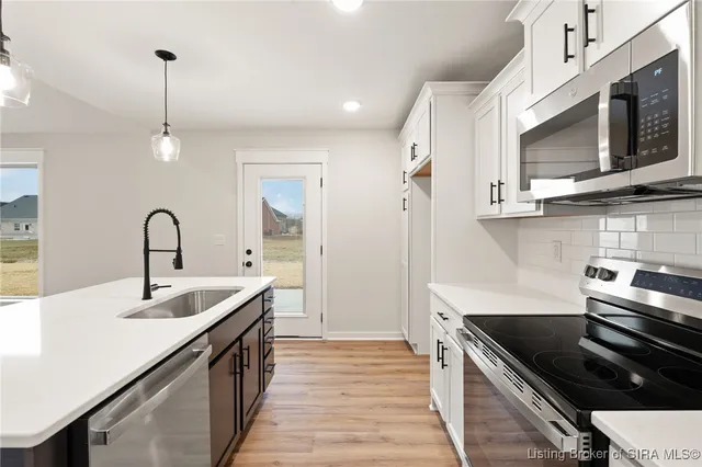 $299,900 | 13940 Deer Run Trace, Unit LOT 418, Floyds Knobs, IN 47143