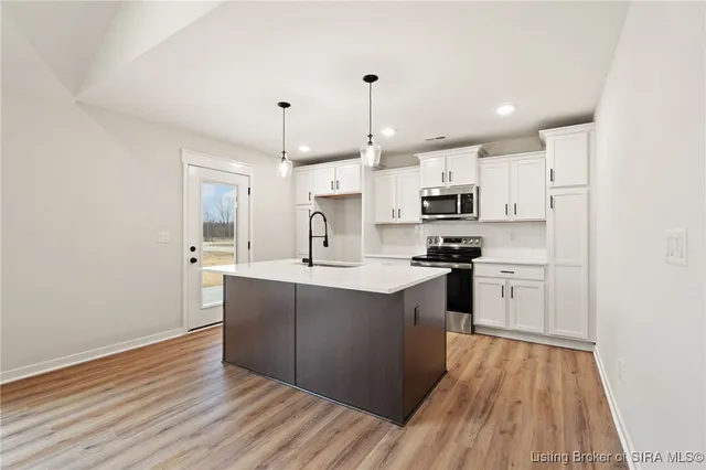 $299,900 | 13940 Deer Run Trace, Unit LOT 418, Floyds Knobs, IN 47143