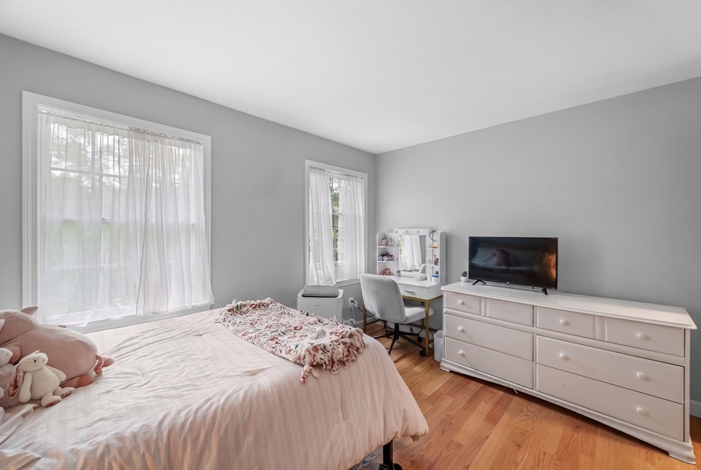 381 Linebrook Road Ipswich, MA 01938 - Photo 20 of 42