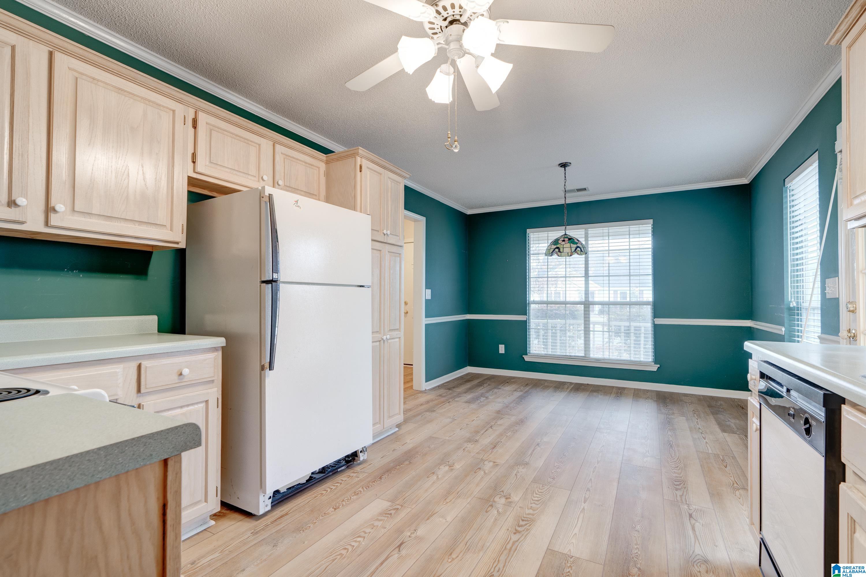 156 Park Pl Lane Alabaster, AL 35007 - Photo 6 of 26