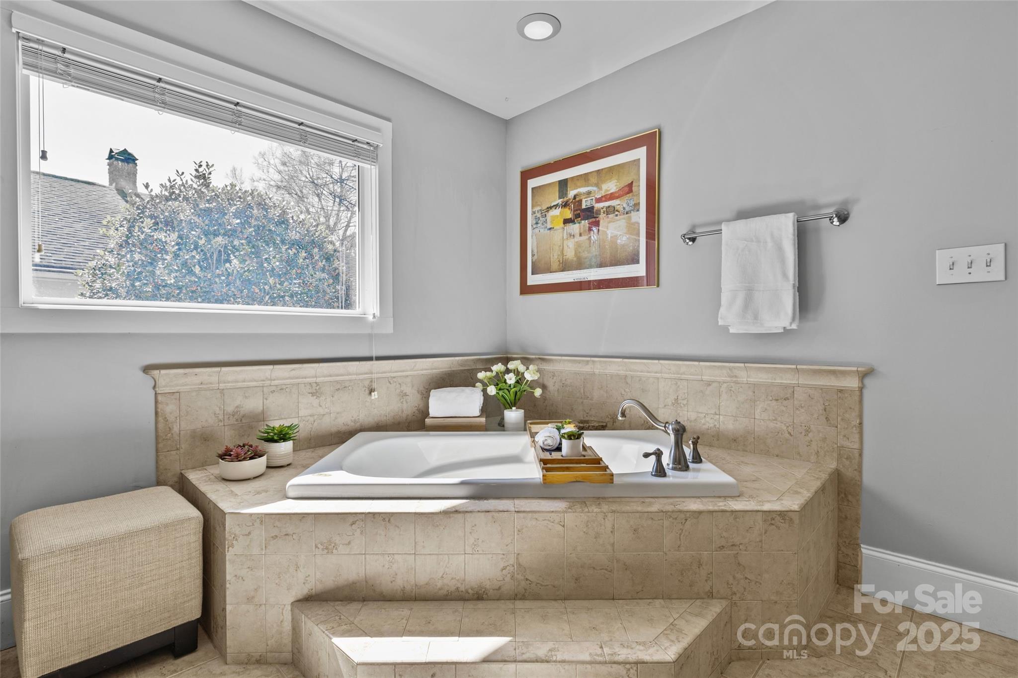 1810 Club Road Charlotte, NC 28205 - Photo 27 of 47 Gallery Image 27