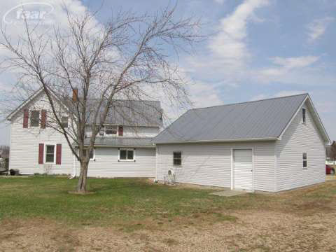 2384 North Ridge Road Chesaning, MI 48616 - Photo 2 of 17 20398350-1.JPG