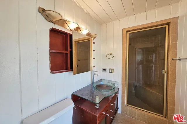 a view of a big room with carpet