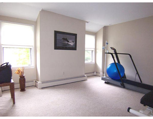 107 Green Hill Road Longmeadow, MA 01106 - Photo 20 of 30 Gallery Image 20