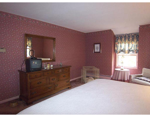107 Green Hill Road Longmeadow, MA 01106 - Photo 25 of 30 Gallery Image 25