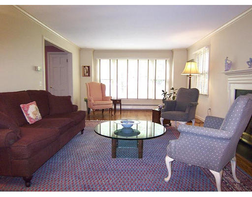 107 Green Hill Road Longmeadow, MA 01106 - Photo 6 of 30 Gallery Image 6