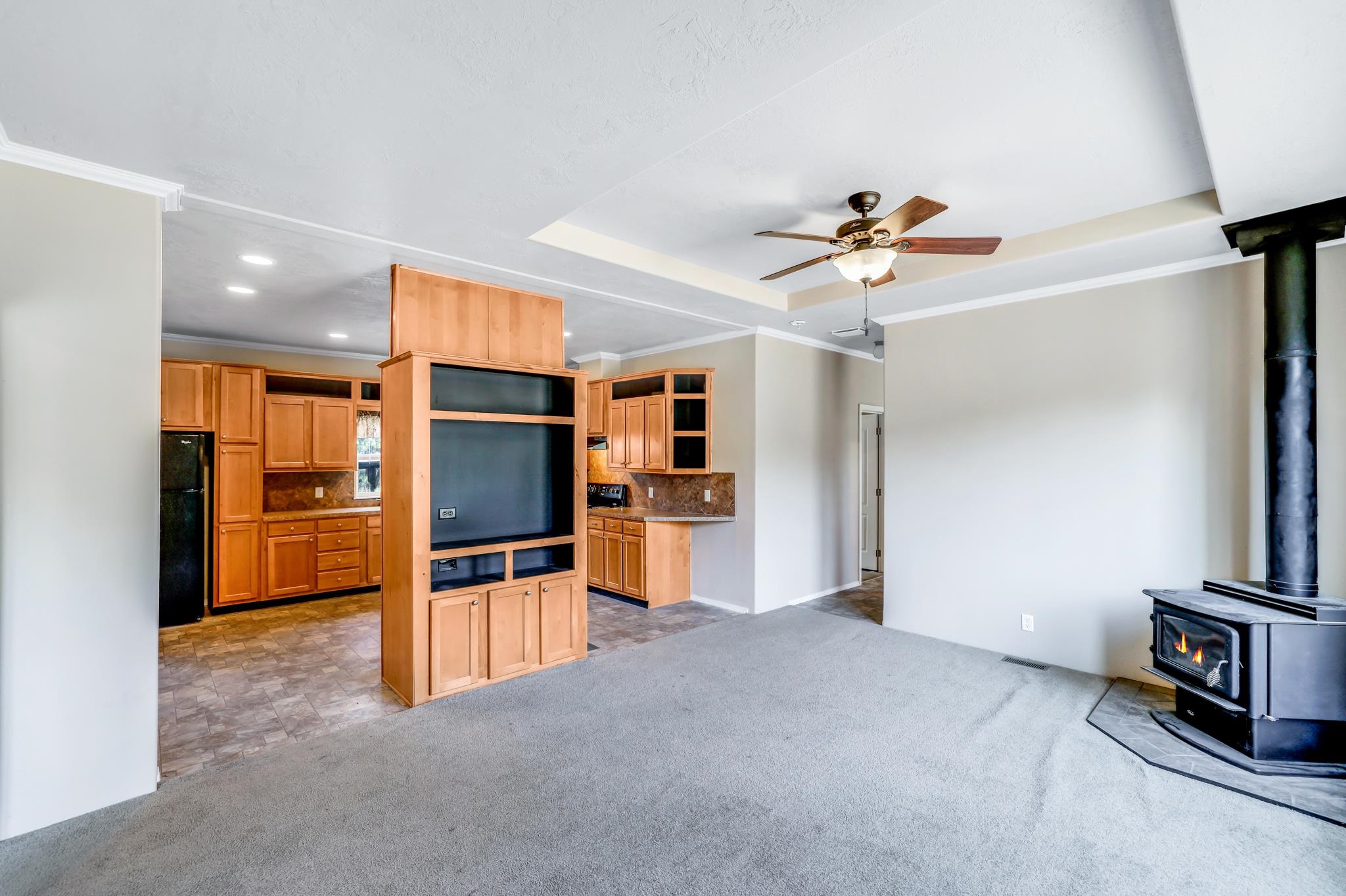 41925 North Darknell Road Elk, WA 99009 - Photo 6 of 28 Gallery Image 6