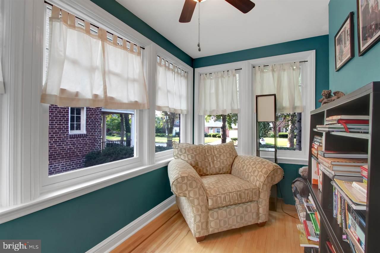 172 Irving Road York, PA 17403 - Photo 5 of 27 Gallery Image 5