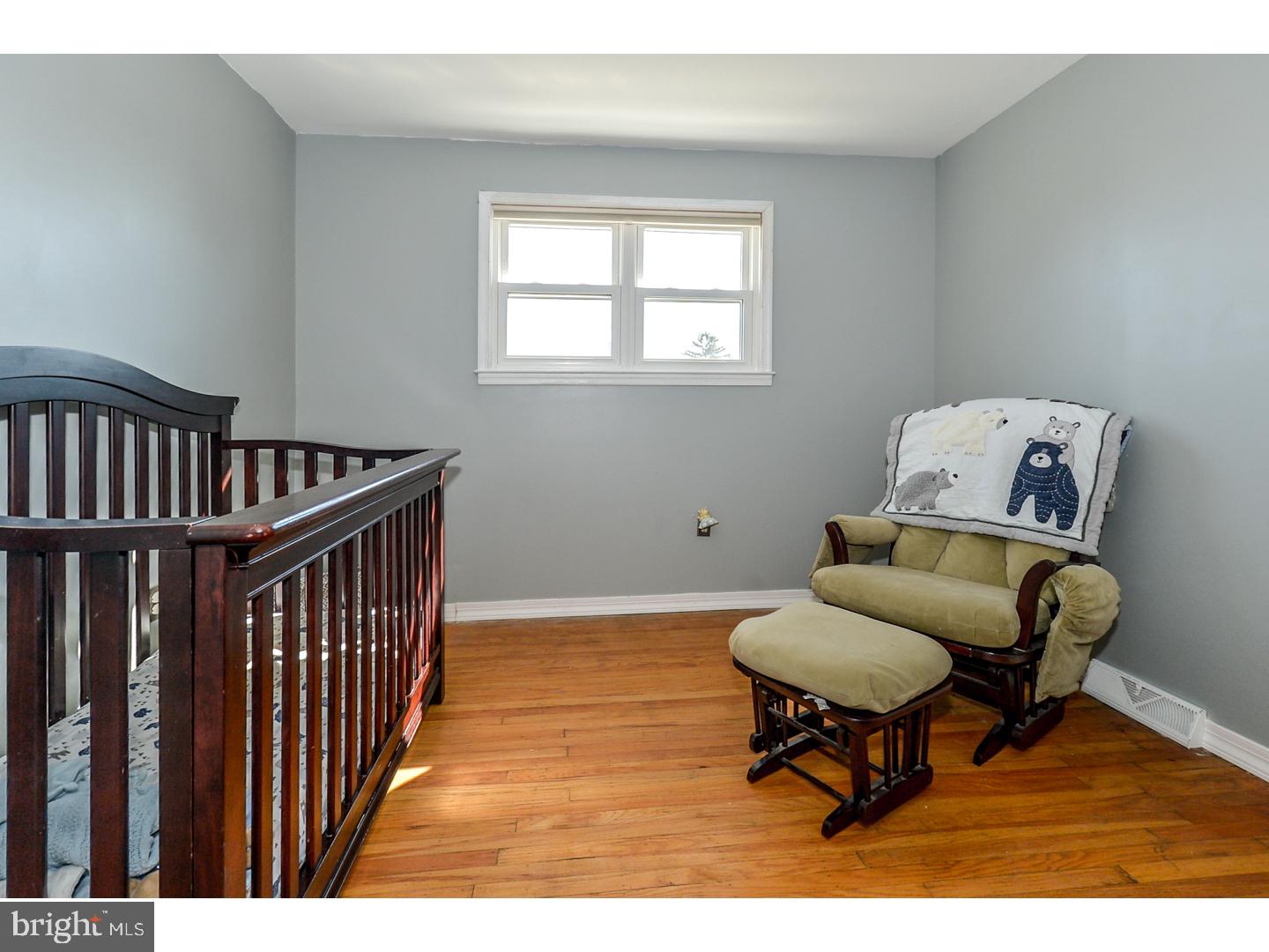 919 Hilltop Road Warminster, PA 18974 - Photo 15 of 25 Bedroom 4