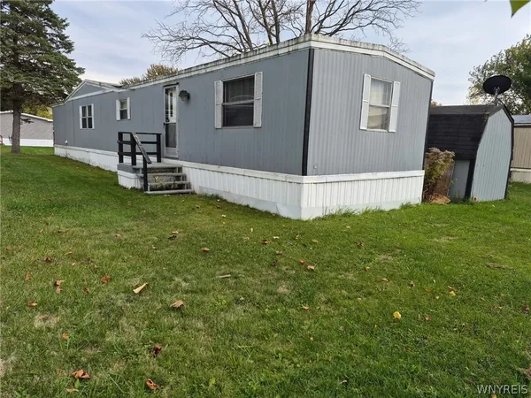 $39,999 | 69 Sandy Brook Drive, Hamlin, NY 14464