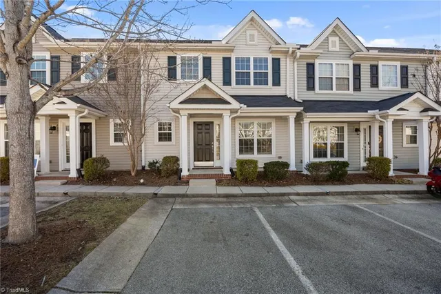 $224,900 | 4028 Tarrant Trace Circle, High Point, NC 27265