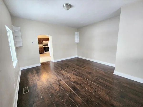 $895 | 22 Harlem Avenue, Unit 1, McKees Rocks, PA 15136