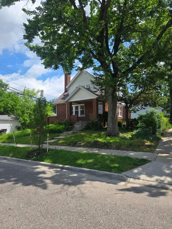 $400,000 | 928 Maplegrove Avenue, Royal Oak, MI 48067