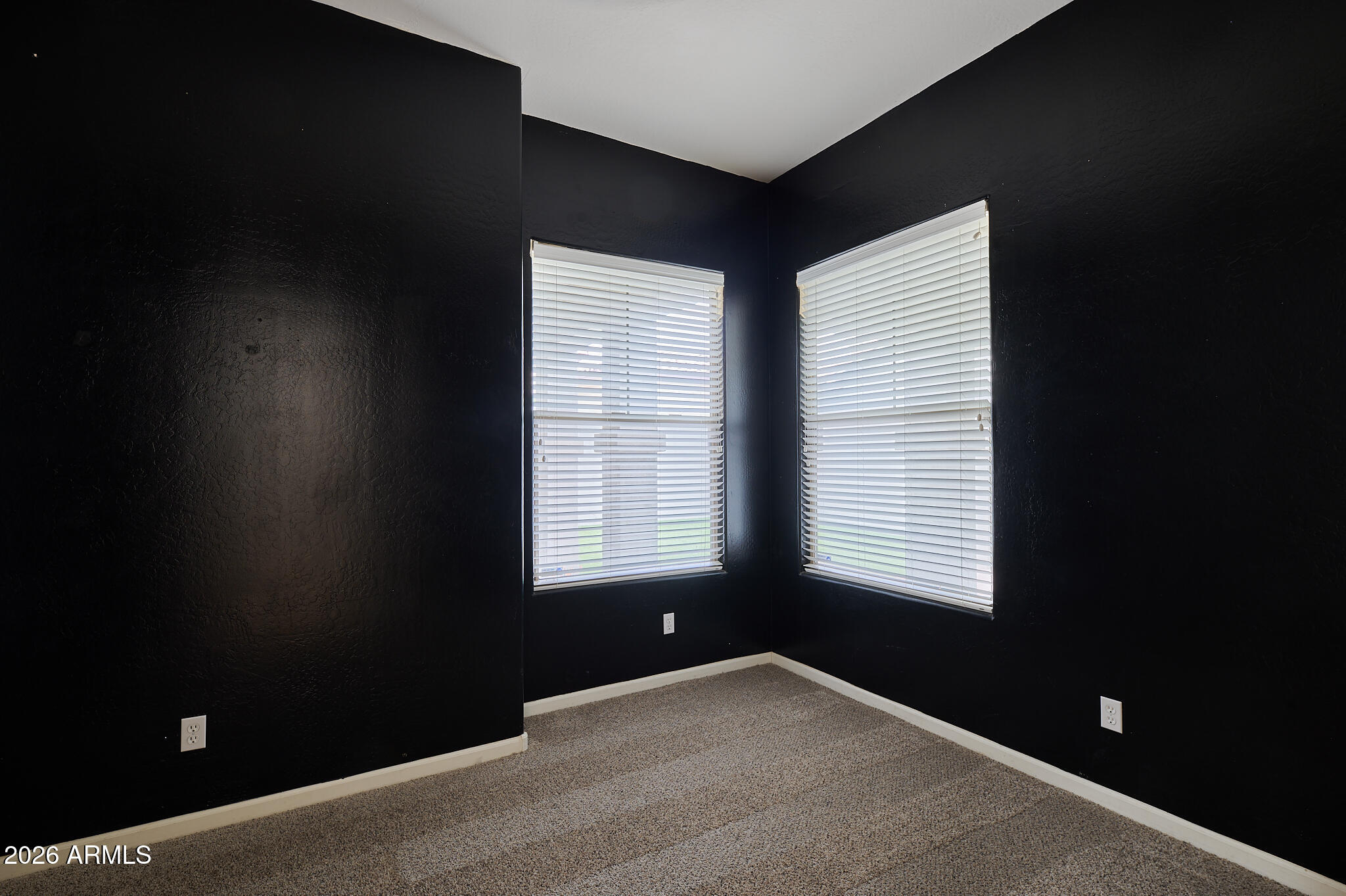 8623 South 22nd Street Phoenix, AZ 85042 - Photo 19 of 47 Interior Photo