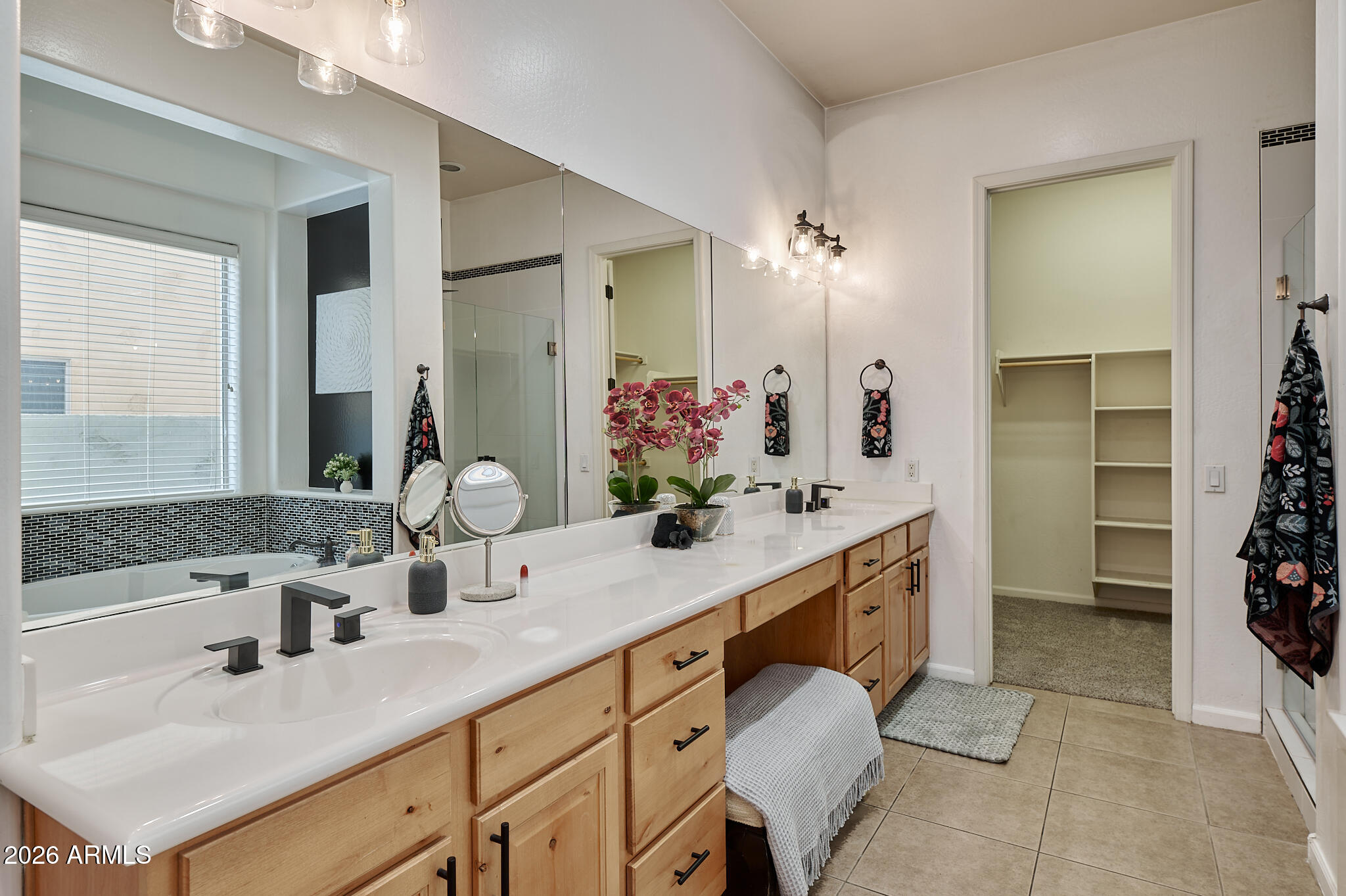 8623 South 22nd Street Phoenix, AZ 85042 - Photo 25 of 47 Interior Photo