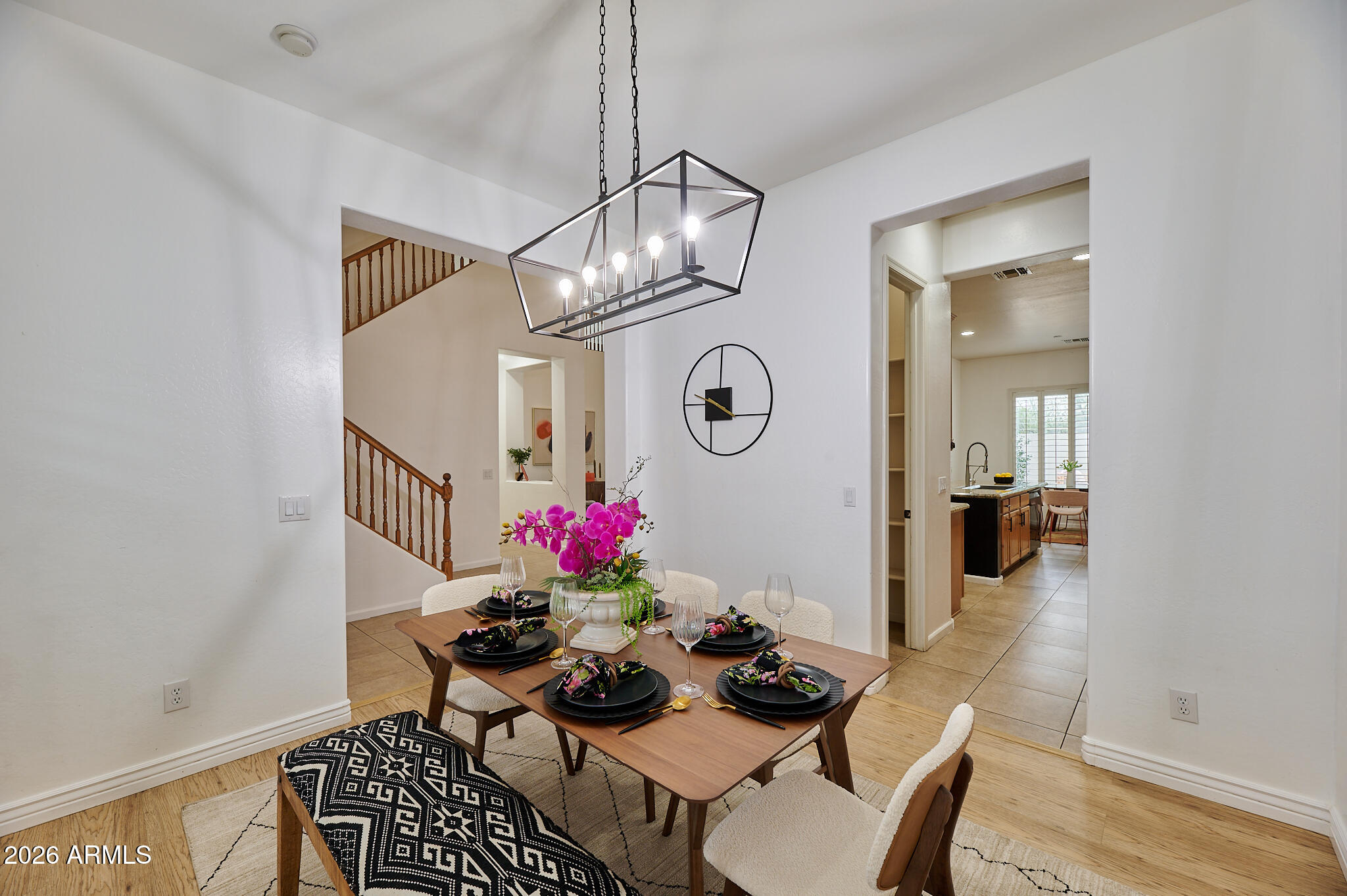 8623 South 22nd Street Phoenix, AZ 85042 - Photo 10 of 47 Interior Photo