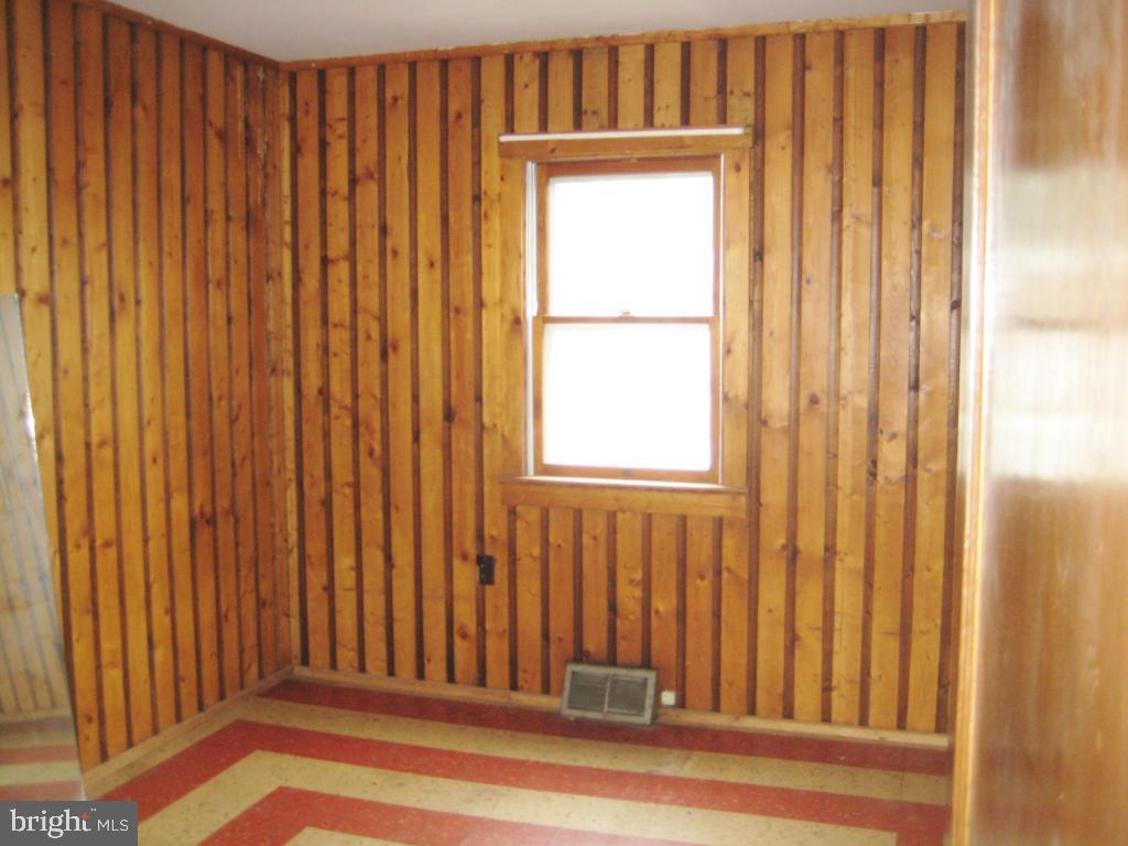 558 Kinderhook Road Columbia, PA 17512 - Photo 4 of 16 Gallery Image 4