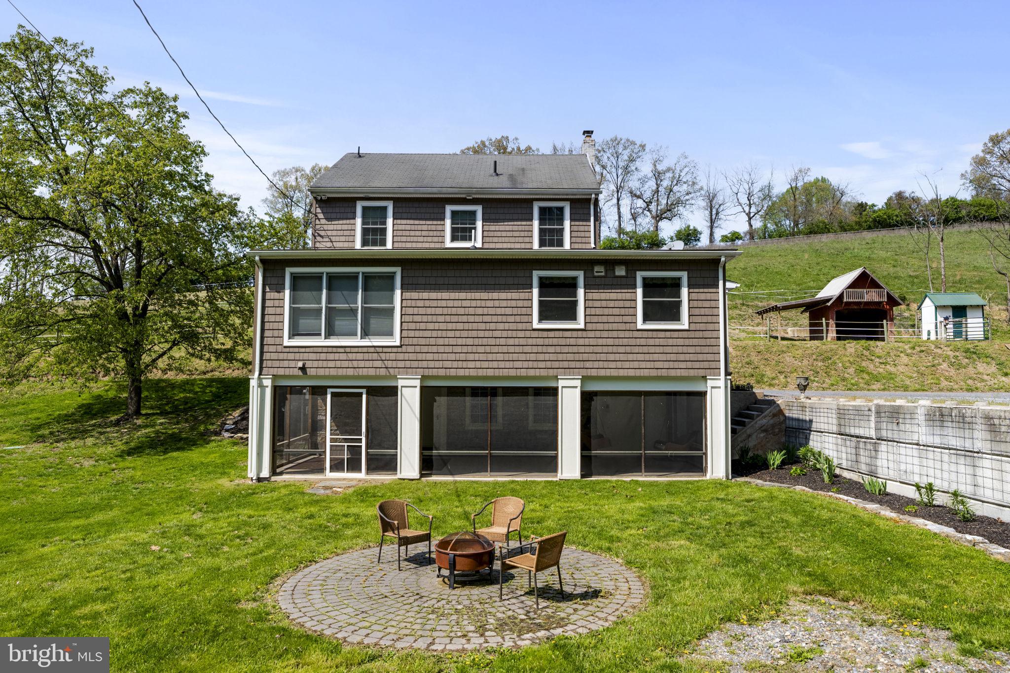 110 Wooltown Road Wernersville, PA 19565 - Photo 13 of 123