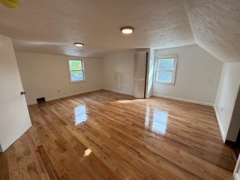 208 Green Street, Unit 1 Weymouth, MA 02191 - Photo 20 of 33