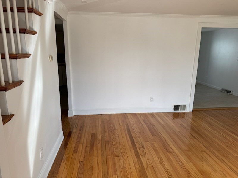 208 Green Street, Unit 1 Weymouth, MA 02191 - Photo 4 of 33