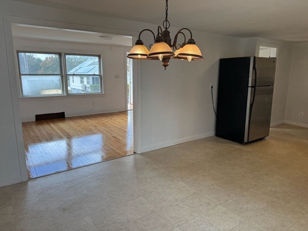 208 Green Street, Unit 1 Weymouth, MA 02191 - Photo 9 of 33