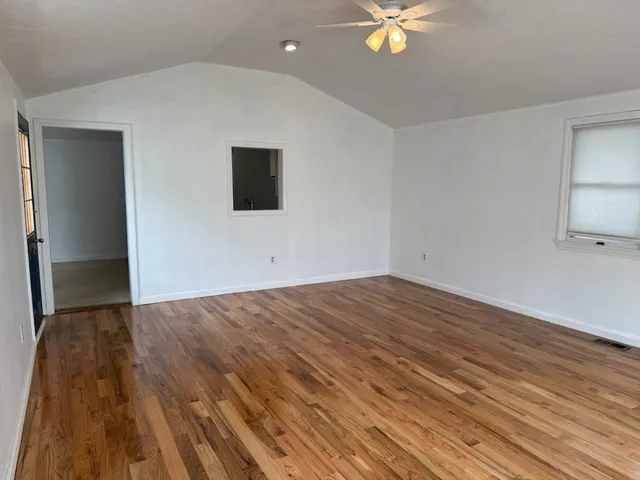 $3,300 | 208 Green Street, Unit 1, Weymouth, MA 02191